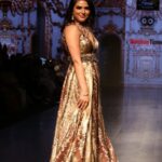 Madhurima Tuli Instagram - ✨🫶🏼✨