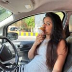 Madhurima Tuli Instagram – A Sunny day deserves an ice cream 🍦❤️