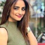 Madirakshi Mundle Instagram - If I know what love is, it is because of you – Hermann Hesse Uff ye Jhulphe @sameersalmani