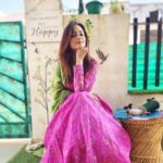Madirakshi Mundle Instagram - तिळगुळ घ्या गोड गोड बोला 🪁🪁🪁 Happy Makar sankranti everyone 💖 💓