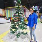 Madirakshi Mundle Instagram - This Christmas, I wish you all the happiness and success you can wish for! Merry X-Mas! #merrychristmas🎄 #merrychristmas