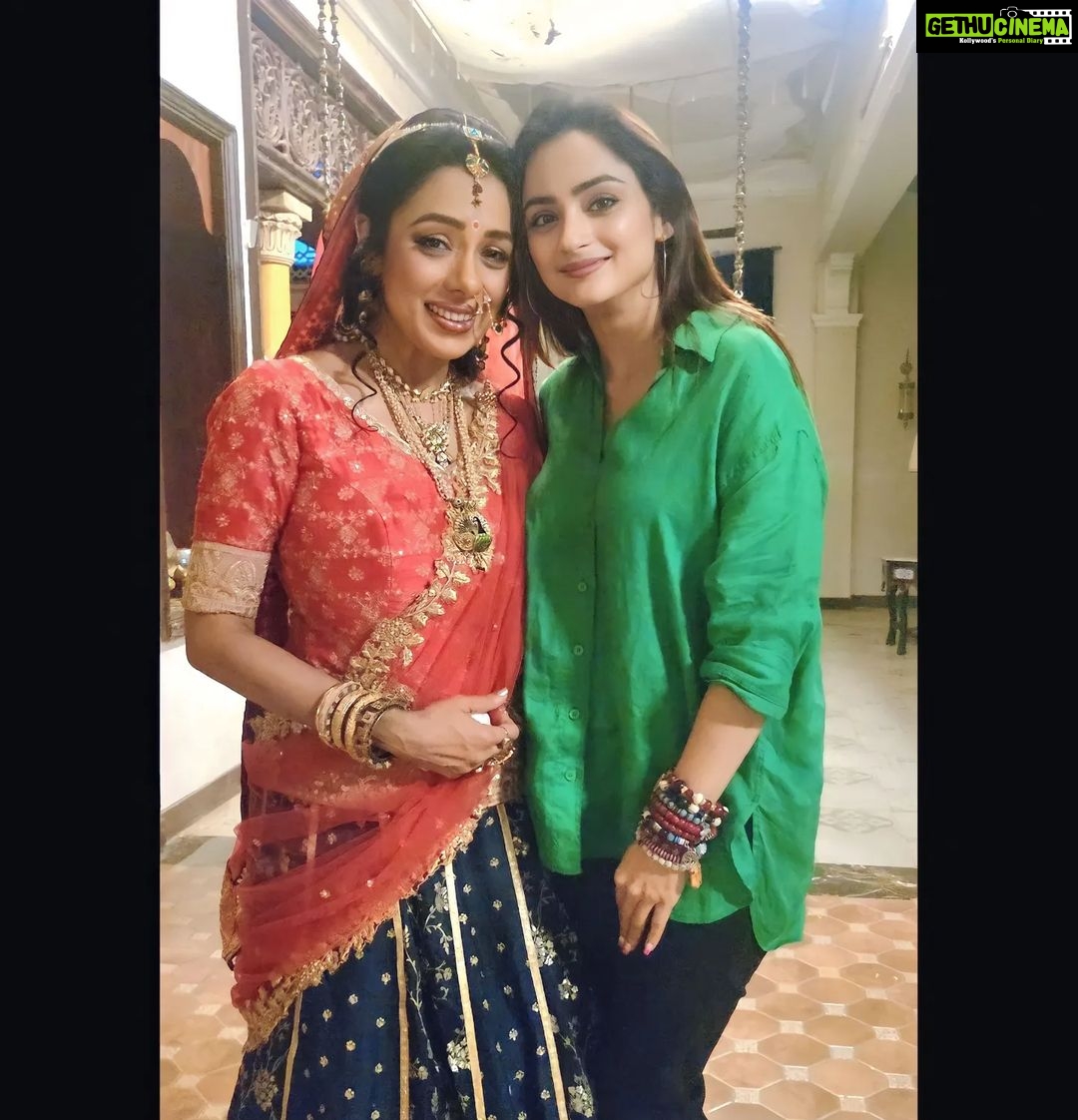 Madirakshi Mundle Instagram - @rupaliganguly From Monisha (a nickname my besties also bestowed on me) in my favourite go to show, Sarabhai vs. Sarabhai to winning my heart and of audiences around the world as the all encompassing #Anupamaa , my love and admiration for you as a person has only grown by leaps and bounds. Wish you many more Happy returns of the day π π β€οΈ