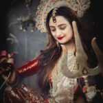 Madirakshi Mundle Instagram - Love you @madirakshi_ mam 😘❤️ @madirakshi_ mam 's blend edit Hope u love the edit @madirakshi_ mam n all❤ @madirakshi_ @madirakshi_ Fc hzneycodes . ---: 𝐇𝐚𝐬𝐡𝐭𝐚𝐠𝐬 :-- #weloveyoumadirakshidii #iloveyouallmadirakshians #iloveyoumadirakshi #madirakshi #madirakshi_ #madirakshimundle #madirakshilove #madirakshians #madilove #madirakshiassiya #madirakshimundleinstagram #madirakshiassita #madirakshimylifemylove #siya #sita #vaidehi #bhumija #jaanki #janki