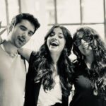 Mahima Makwana Instagram - Bas Karo Aunty. ✨ I happened to not only meet but work with a set of people who were extremely talented, kind, laden with love and light. A set that exuberated good energy and acceptance, a set of people that helped me form a different perspective. Thankyou for the warmth, laugh’s and acceptance! ✨🤗 @roykapurfilms @rsvpmovies @earthskynotes #sidroykapur @abhislens @niteshtiwari22 @ashwinyiyertiwari @mehrotranikhil @varun760 @navagat_p @ishwaksingh @karanjotwani @ghuggss @gauravpandey7697 @malvika25 @castingchhabra @niharikabhasinkhan21 @niharika69 @shwetadas @ayeshaseth @richashriyan @hrishidoeshair @pranati_ta @turbo_aaj @sarveshshingre #starstudios A big fat hug to everyone :)