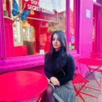 Mahima Makwana Instagram - cinnamon roll and coffee. 😭✨ Angel, London