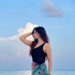 Mahima Makwana Instagram – 🌊 

@cocoonmaldives 
@thecocooncollection 
@goldcoastfilmsofficial 

.
.
.
Styled by – @krishi1606 
Wearing – @angelcroshet_swimwear Cocoon Maldives