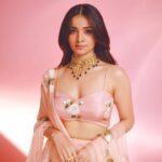 Mahima Makwana Instagram – 🌙✨
Wearing –  @picchika
Styled by-  @krishi1606
Photographer- @popmercy
MUA and Hairstylist – @sakbagasramua
Accessories – @priyaasijewelry
Managed by – @pooja_warad