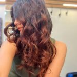 Mahima Makwana Instagram - it’s been a while. So Hii! 🫶🏻✨ MUA - @sakbagasramua Hairstylist- @hrishidoeshair