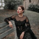Mahira Khan Instagram - ♟ @nomiansari @iambabarzaheer @nidakhan.hairstylist @kiranfinejewellery @wajahut #humawards2022