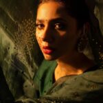 Mahira Khan Instagram - گزز رہی ہے کچھ اس طرح زندگی جیسے۰۰
