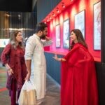 Mahira Khan Instagram - 🌹💃🏽💋 @mustafafahad26 @nabqur @fizza_meerza QuaideAzam Zindabad releasing this Eid in a cinema near you 💋🎬♥️ P.S can you guess what im telling Nabeel and Fizza? 📸 @rizwantakkhar