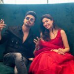 Mahira Khan Instagram - 🌹💃🏽💋 @mustafafahad26 @nabqur @fizza_meerza QuaideAzam Zindabad releasing this Eid in a cinema near you 💋🎬♥️ P.S can you guess what im telling Nabeel and Fizza? 📸 @rizwantakkhar