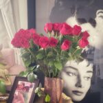 Mahira Khan Instagram – A realist could never.. 🌹 Romance