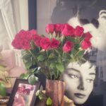 Mahira Khan Instagram - A realist could never.. 🌹 Romance