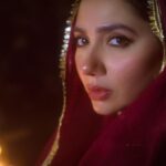 Mahira Khan Instagram - ‘The eyes, Chico…’ ✨