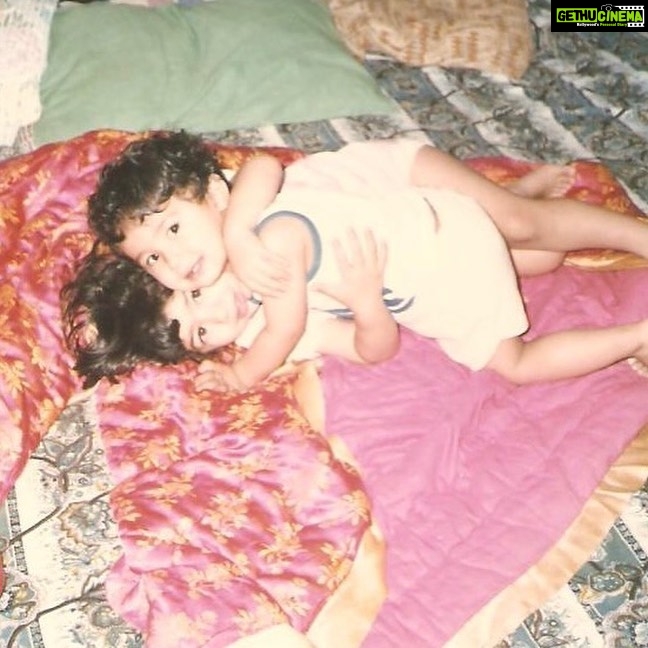 Mahira Khan Instagram - My first child. My first love. My first roommate. My one and my only one. I love you more than you will ever know. Happy birthday. May you be blessed with happiness, love, health, success, joy and peace of mind. Ameen. ♥️🕊💋🐣🐎🐰🎉🥰 @hissankhann ♥️