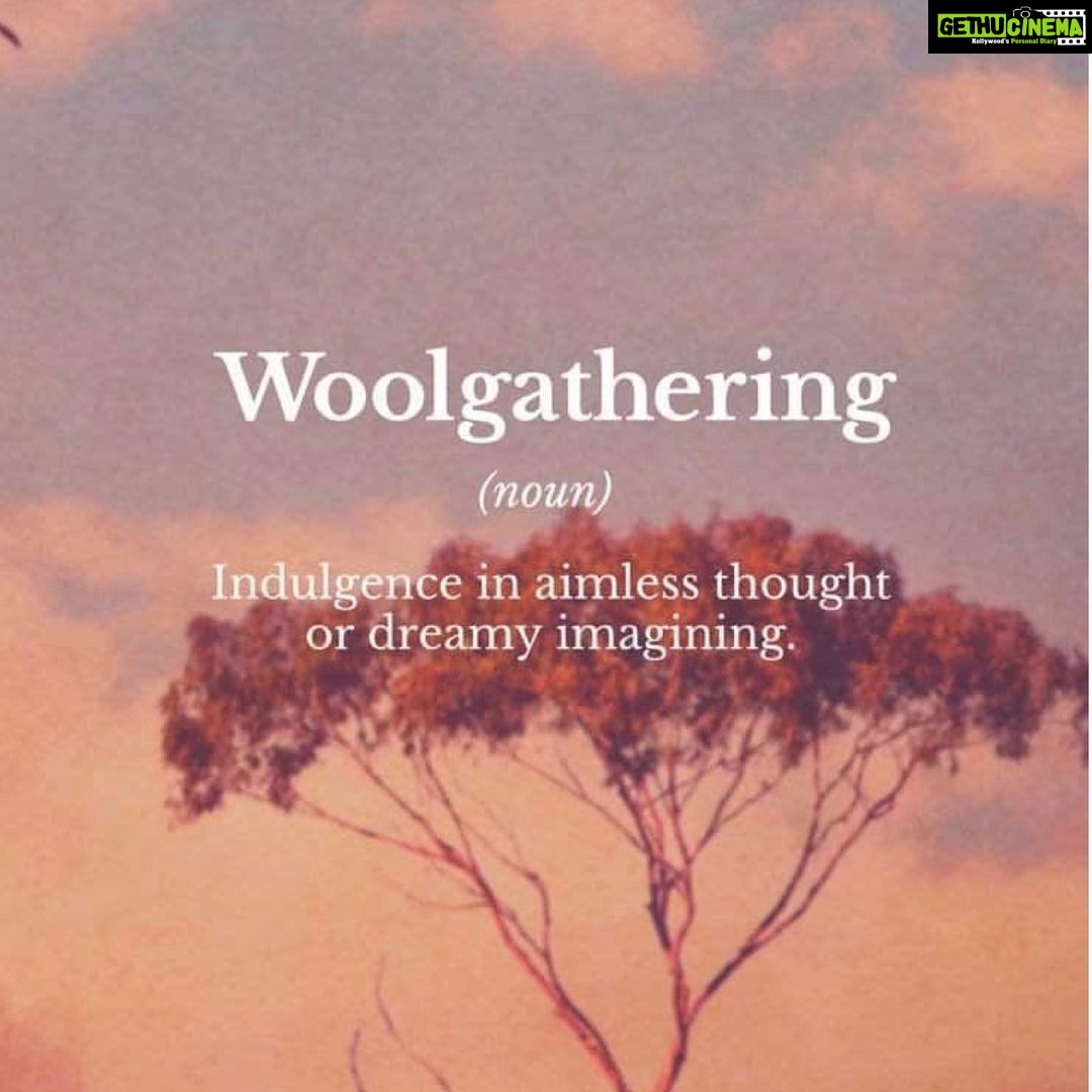 Mahira Khan Instagram - Woolgathering 24/7 🤷🏻♀️