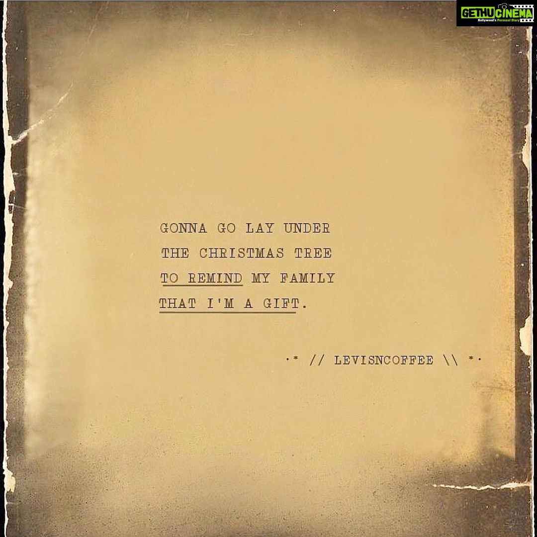 Mahira Khan Instagram - 🎁 It's Beginning to Look A Lot Like Christmas