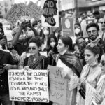 Mahira Khan Instagram - We demand a secure nation for all women!! At home, on the streets, at work, alone, not alone, with kids, without kids, in a skirt or in a burkha. Where ever she may be, whoever she may be - we demand basic rights of safety🙏🏼 Proud of my industry for coming together for this cause - United we are stronger, our voices are more powerful and impactful🇵🇰🤍♥️ 📸 @mystapaki Karachi Press Club