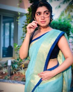 Manasa Radhakrishnan Instagram - ☺️☺️