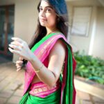 Manasa Radhakrishnan Instagram - Some #sareevibes for #vijayadashami 😃🤪