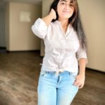 Manasa Radhakrishnan Instagram - 🤓♥️ Kochi, India