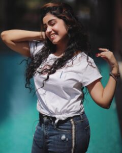 Manasa Radhakrishnan Instagram - PC @yadu_krishnna 😀