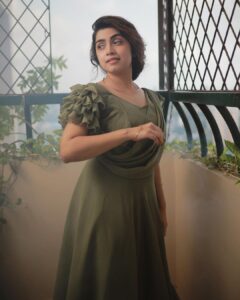 Manasa Radhakrishnan Instagram - Snapped by @yadu_krishnna 
Wearing the lovely dress by @wamikaattirelabel