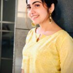 Manasa Radhakrishnan Instagram - Real candids + Fake candids 😜🤪