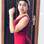 Manasa Radhakrishnan Instagram - 💃🏻🌹♥️ Wearing @garggyboutique PC @ananya_priyadarshini