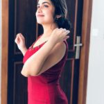 Manasa Radhakrishnan Instagram - 💃🏻🌹♥️ Wearing @garggyboutique PC @ananya_priyadarshini