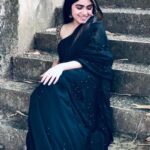 Manasa Radhakrishnan Instagram - @ananya_priyadarshini caught me looking at her 👀😂♥️