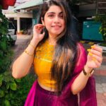 Manasa Radhakrishnan Instagram - 💛😃