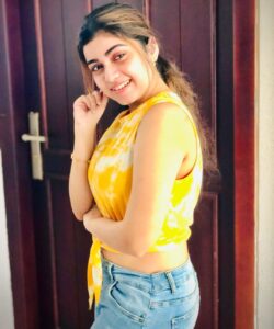 Manasa Radhakrishnan Instagram - So it’s 01.01.2021..😯😂♥️