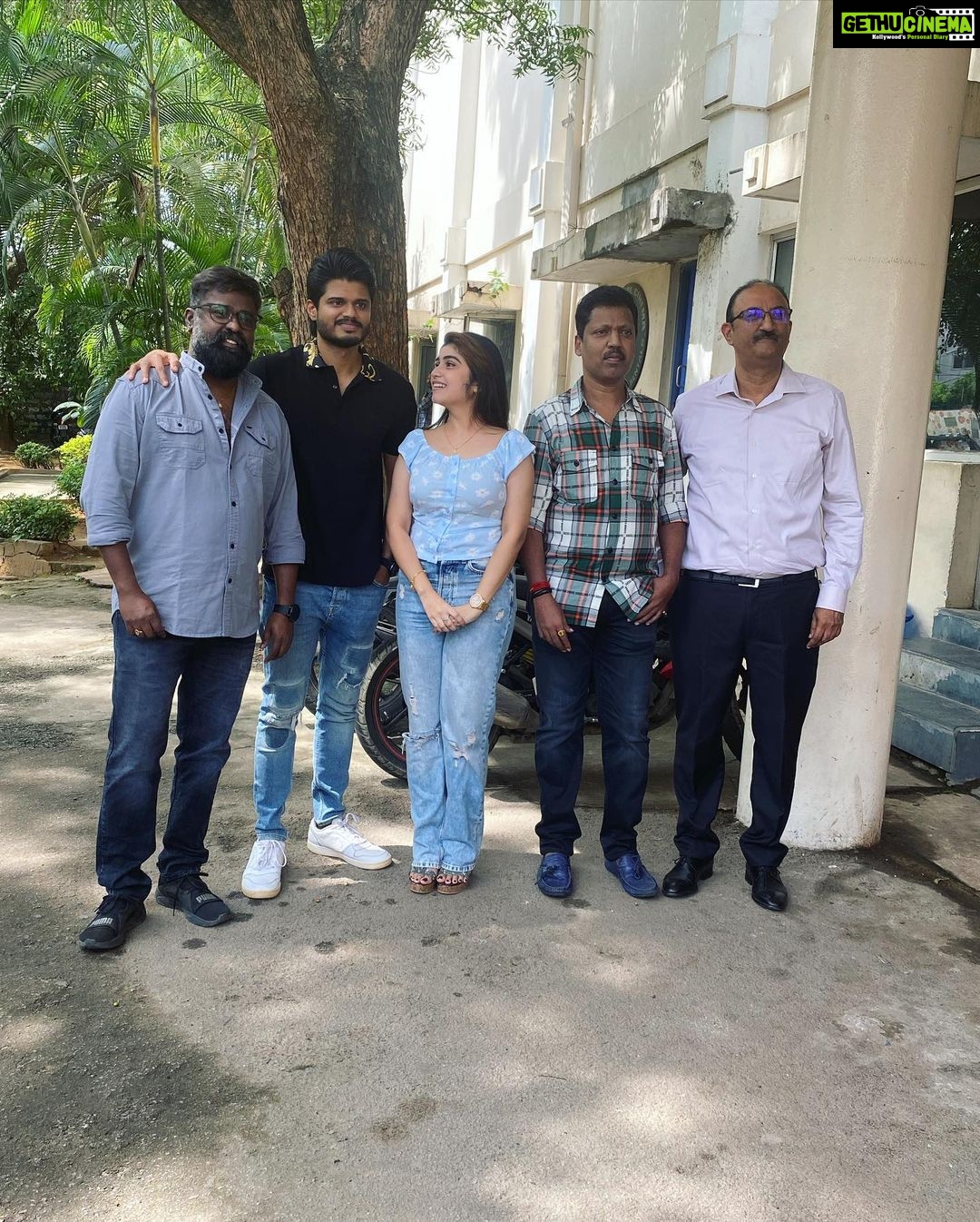Manasa Radhakrishnan Instagram - All about today! #highway ♥️ 3 days to go♥️ @ahavideoin @adityamusicindia Banjara Hills, Hyderabad