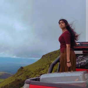 Manasa Radhakrishnan Instagram - From the sets of @kvguhan ‘s 
#highway ♥️ 
P.C @ananddeverakonda