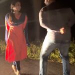 Manimegalai Instagram - 🦋🦋 @mehussain_7 Camera : @satz_sat6 Dupatta Sponsor: Priya 😃 #reels #dance #couplereels #villagelife