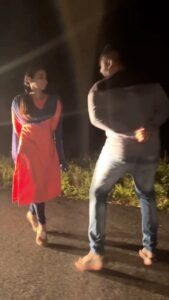 Manimegalai Instagram - 🦋🦋 @mehussain_7 Camera : @satz_sat6 Dupatta Sponsor: Priya 😃 #reels #dance #couplereels #villagelife