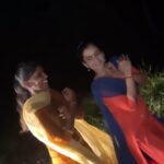 Manimegalai Instagram - Priya oda paraka poren 🦅😹 Village Fun Starts 🎉 #VillageSeries #reels #thiruchitrambalam #rain #dance