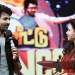 Manimegalai Instagram - Happy Diwaliiii Chottiiiii’s 🎉🎉 Have a fun time watching Super Fun Diwali Spcl Show with @sivakarthikeyan & #prince Movie team - “ Namma Veetu Prince” on @vijaytelevision at 3:30 PM tomo 🎉 Director : @duraiadams EP : @surendarvr #diwali #AnchorManimegalai #sivakarthikeyan #vijaytelevision