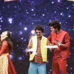 Manimegalai Instagram - Happy Diwaliiii Chottiiiii’s 🎉🎉 Have a fun time watching Super Fun Diwali Spcl Show with @sivakarthikeyan & #prince Movie team - “ Namma Veetu Prince” on @vijaytelevision at 3:30 PM tomo 🎉 Director : @duraiadams EP : @surendarvr #diwali #AnchorManimegalai #sivakarthikeyan #vijaytelevision