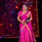 Manimegalai Instagram - Happy times hosting for Vijay Natchathira Kondattam - Coimbatore 💛 tnx kovai Chottiiiii’s for all the love 🫶 Very Soon On @vijaytelevision 🙌 @globalvillagers Jewells : @new_ideas_fashions PC : @reel_petty Costume : @andy_k_studio