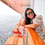 Manimegalai Instagram - Three Most Fav Pics from Cruise clicked by @mehussain_7 🥰🛳 And the first Cruise Vlog s Out on #HussainManimegalai Youtube Channel 🙌 Link on BIO & Stories 🕺 Do watch & enjoy our Fun Moments 💛