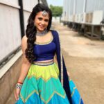 Manimegalai Instagram - Beautiful girl look 😛 In Love with this beautiful outfit for Hosting “Raja Rani 500 Celebration” - Special Programme for Aug 15th,4 PM 🎥 @vijaytelevision @globalvillagers Outfit : @andy_k_studio Jewells : @new_ideas_fashions MUA : @nirmala_makeupartistry #Manimegalai #Anchor #vijaytelevision