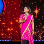 Manimegalai Instagram - Happy times hosting for Vijay Natchathira Kondattam - Coimbatore 💛 tnx kovai Chottiiiii’s for all the love 🫶 Very Soon On @vijaytelevision 🙌 @globalvillagers Jewells : @new_ideas_fashions PC : @reel_petty Costume : @andy_k_studio
