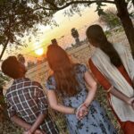 Manimegalai Instagram - Deep thinking Mode 🐒 Manimegalai, Mathan & Priya 2 March 2023, Thursday, 6:07 PM 🕕 Edhavadhu nalla yosanai vandha inform panrom 😃