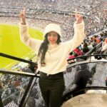 Manimegalai Instagram - Dream Come True 🎉 SURREAL 🕺🕺 Watching our India World Cup Match in Australia 😍 Thank you @Pickyourtrail & @dreamsetgo.co for this incredible experience! Watta game it was 🔥 #india #melbourne #worldcup #cricketmatch #Dreamexperience #letspyt #pickyourtrail #MCG #Australia Melbourne Cricket Ground (MCG)