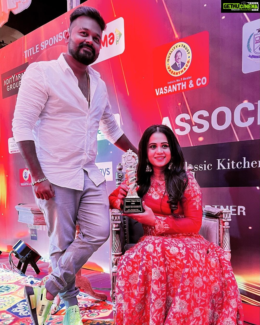 Manimegalai Instagram - Yet Another One For “Hussain Manimegalai” Youtube Channel 💛🎉 Won through Public Voting 😎 Yu made it Posibble 😊Thanks for ur constant Support Chottiiiii’s 😘😘😘 Both Of us Will Continue to work hard to Entertain you all 💛 #HussainManimegalai #Youtube