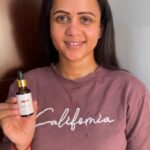 Manimegalai Instagram - #21DaysGlowChallenge @TheTribeConcepts 24K Kumkumadi Thailam has been my recent favourite addition to my skincare regime. As you all know, having a regular skin care routine for my skin with all these shoots and also managing the household has never been possible for me. I always wanted a simple and yet effective skin care routine and that’s when I came across this amazing product 24K Kumkumadi Thailam from #TheTribeConcepts. I decided to take up the 21 days glow challenge with this 24K Kumkumadi Thailam and I must say this has been my holy grail since day 1. The goodness of ayurvedic ingredients like Saffron, Manjistha in it have made my skin look much healthier and glowing. Check out the video on how I use #TheTribeConcepts 24K Kumkumadi Thailam to my routine and do take up the challenge yourself and tag your friends as well. #AyurvedicSkincare #NaturalAlternatives