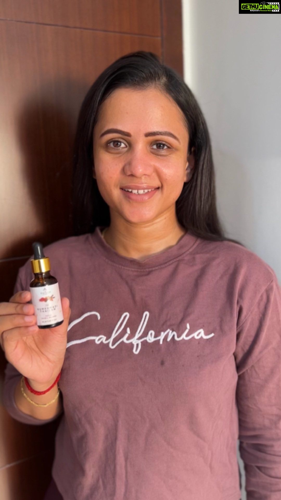 Manimegalai Instagram - #21DaysGlowChallenge @TheTribeConcepts 24K Kumkumadi Thailam has been my recent favourite addition to my skincare regime. As you all know, having a regular skin care routine for my skin with all these shoots and also managing the household has never been possible for me. I always wanted a simple and yet effective skin care routine and that’s when I came across this amazing product 24K Kumkumadi Thailam from #TheTribeConcepts. I decided to take up the 21 days glow challenge with this 24K Kumkumadi Thailam and I must say this has been my holy grail since day 1. The goodness of ayurvedic ingredients like Saffron, Manjistha in it have made my skin look much healthier and glowing. Check out the video on how I use #TheTribeConcepts 24K Kumkumadi Thailam to my routine and do take up the challenge yourself and tag your friends as well. #AyurvedicSkincare #NaturalAlternatives